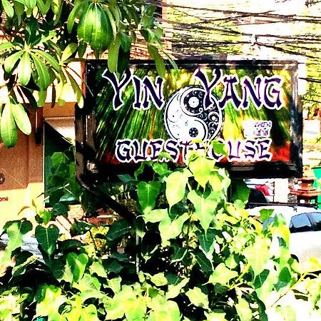 Yin Yang Guesthouse Chiang Mai Buitenkant foto