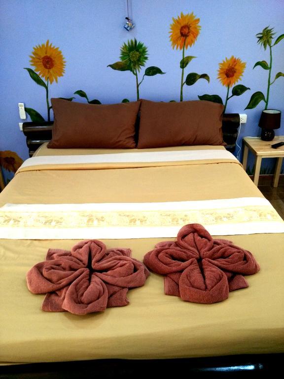 Yin Yang Guesthouse Chiang Mai Buitenkant foto